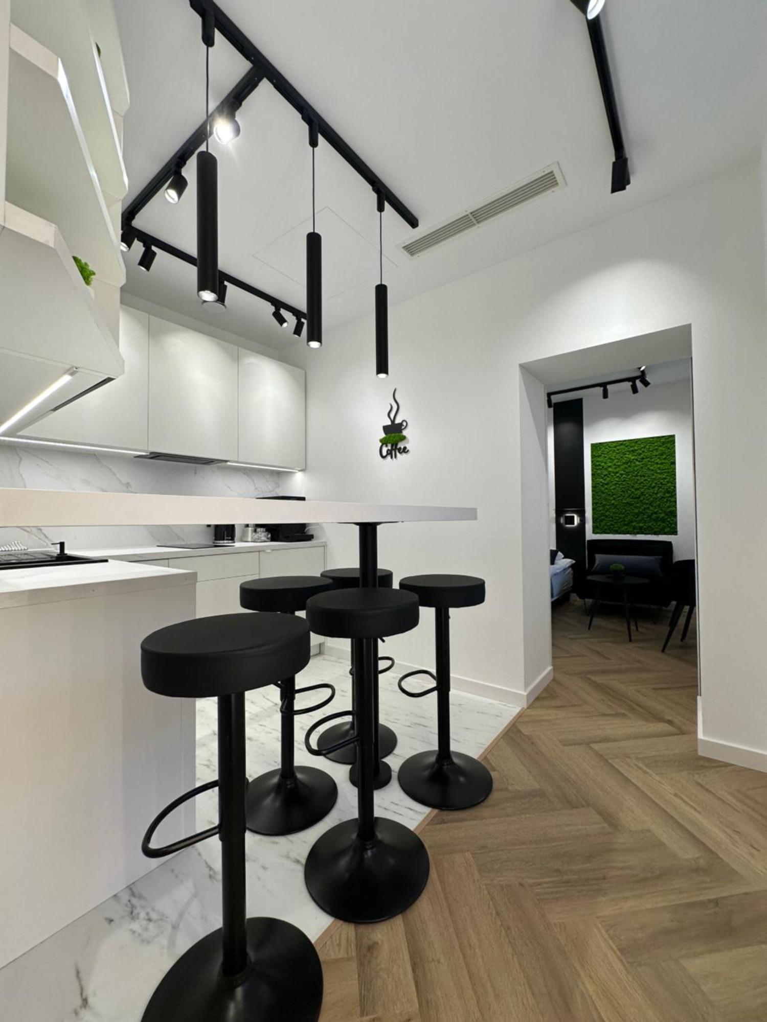 Rainbow Apartments Old Town Краков Экстерьер фото
