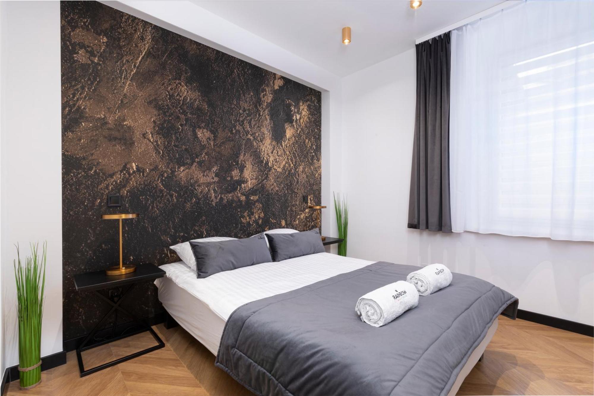 Rainbow Apartments Old Town Краков Экстерьер фото